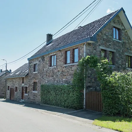 With Pool 別荘 Desnié