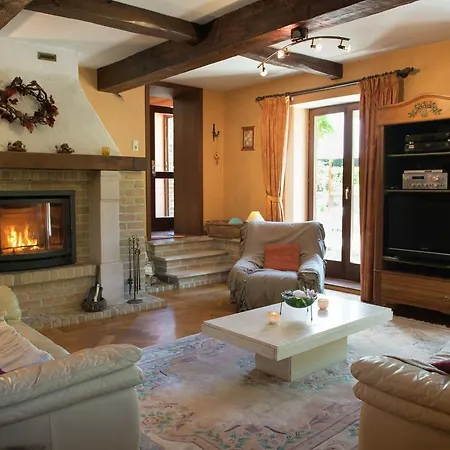 Spacious In Theux With Swimming Pool